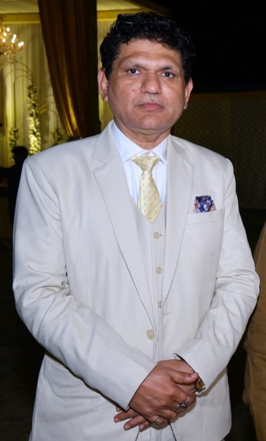  team-member